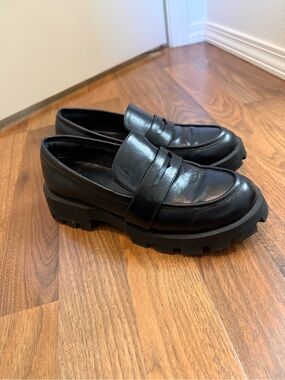 Abercrombie & Fitch Black Chunky Lug Penny Loafers for Women